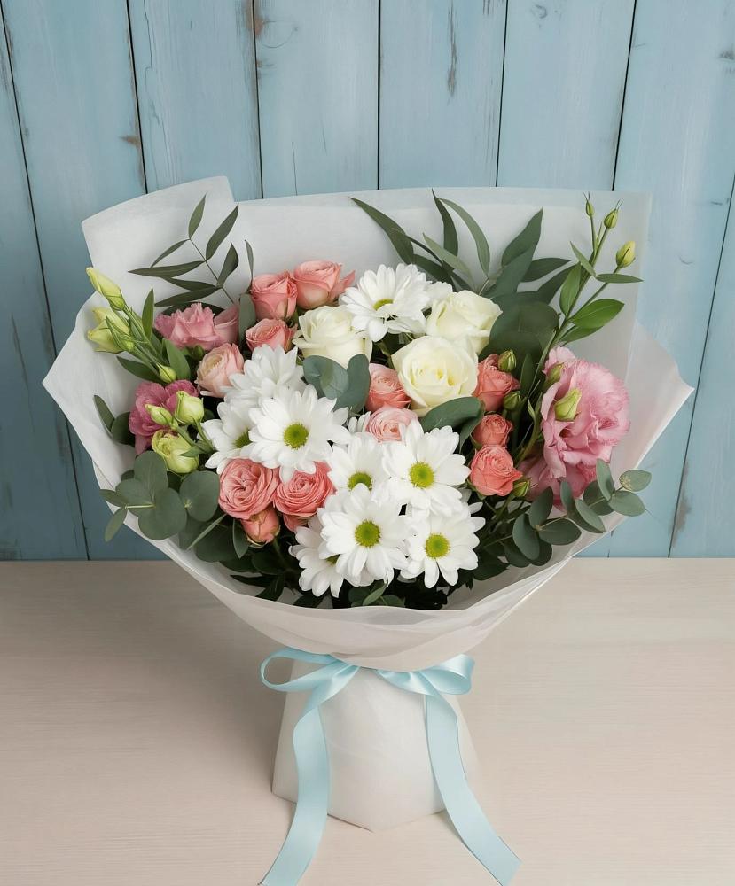 Букет цветов из: Розы, Лизиантусы и Хризантемы в Кабожа