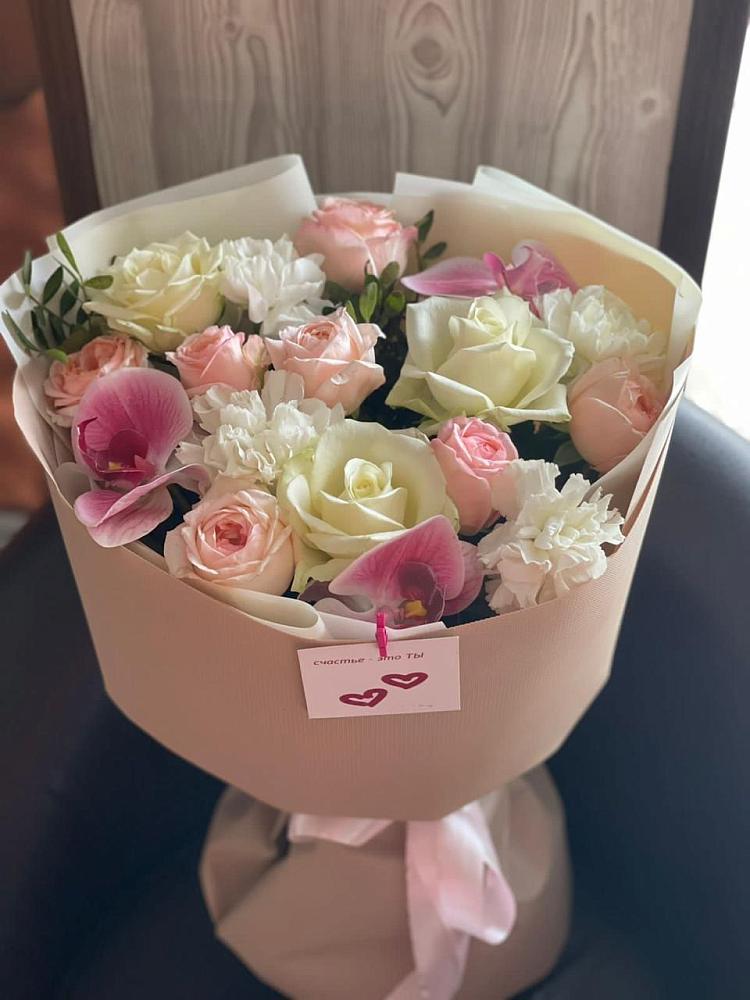 Букет цветов из: Орхидеи, Розы и Гвоздики в Кабожа