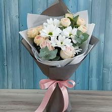 Букет цветов из:  Хризантемы и Розы в Кабожа