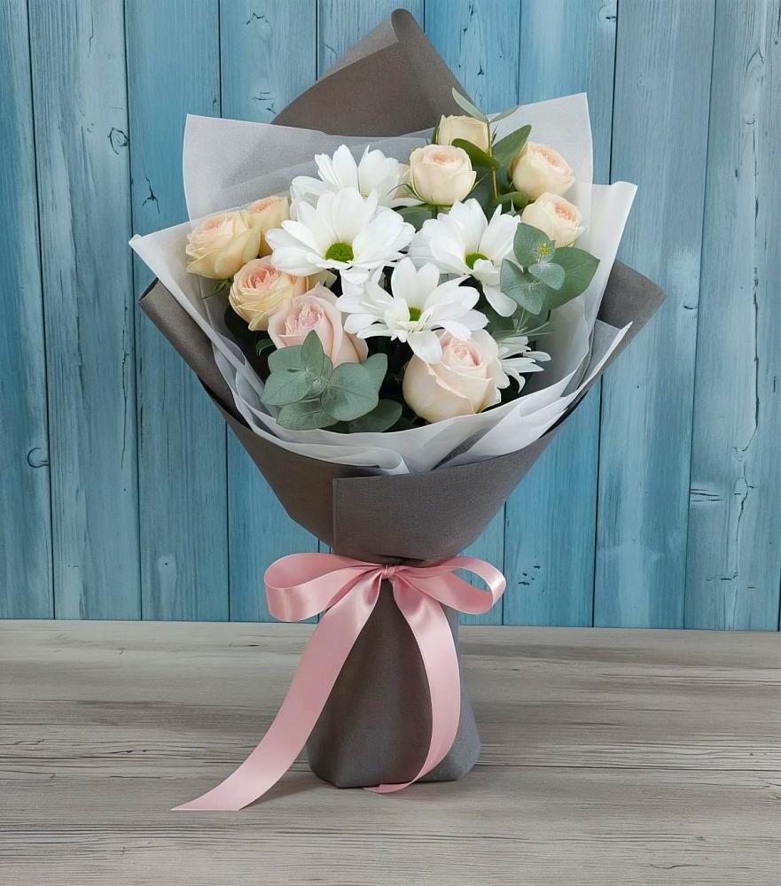 Букет цветов из: Хризантемы и Розы в Кабожа