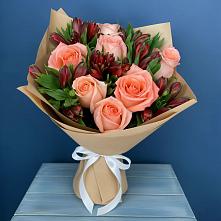 Букет цветов из:  Розы и Альстромерии в Кабожа