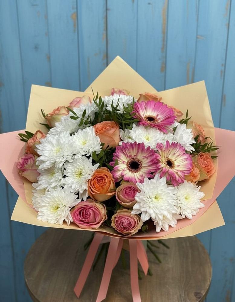 Букет цветов из: Розы, Герберы и Хризантемы в Кабожа