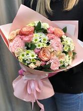 Букет нежные объятья в Кабожа Букет цветов из: Гвоздики, Розы и Хризантемы в Кабожа