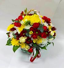 Цветочная композиция из Хризантемы и Розы в корзине в Кабожа