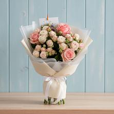 Букет цветов из:  Розы в Кабожа